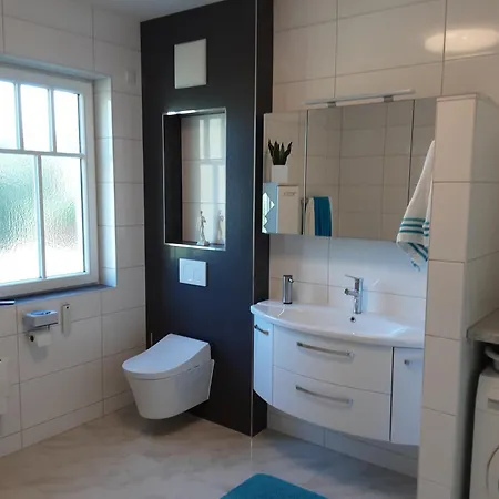 Schlickendorf 110 M Fuer 4 Personen Komplett Ausgestattet Apartman *
