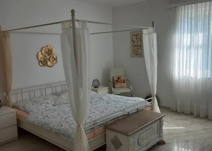 Schlickendorf 110 M Fuer 4 Personen Komplett Ausgestattet Kremže